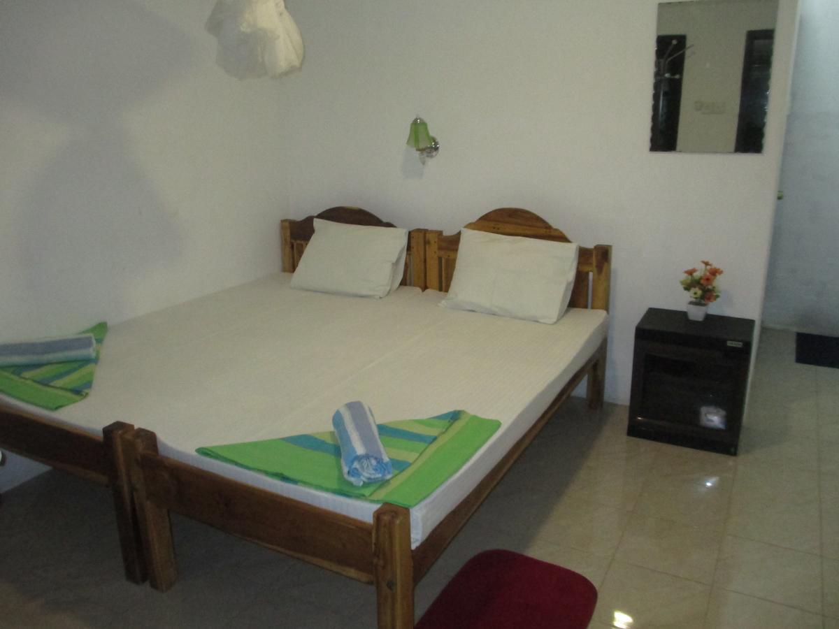 Uppuveli Beach House تريكونامالاي المظهر الخارجي الصورة