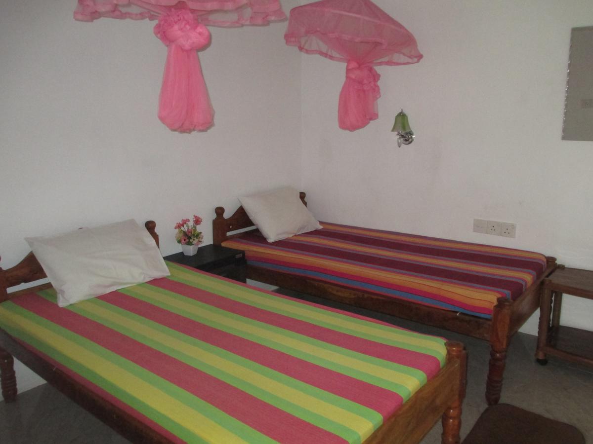 Uppuveli Beach House تريكونامالاي المظهر الخارجي الصورة