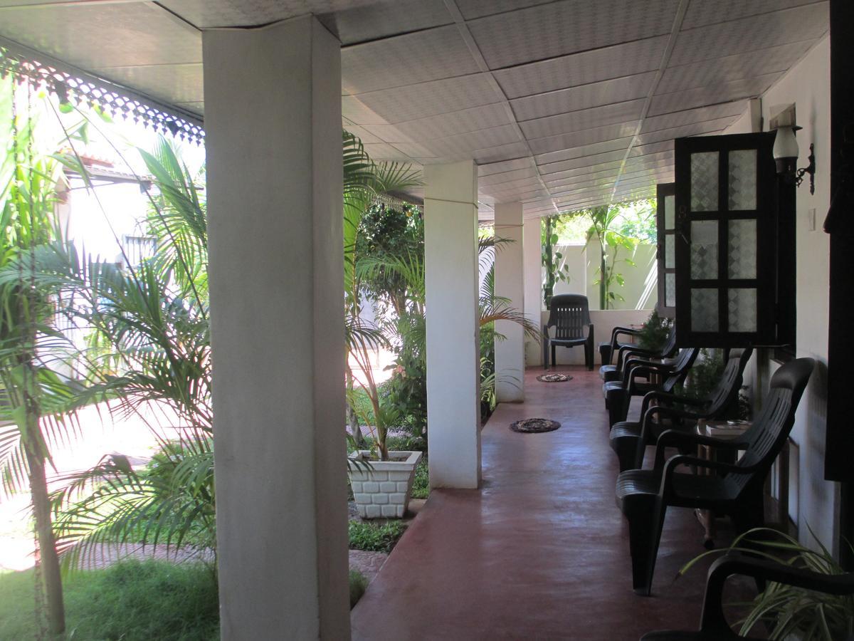 Uppuveli Beach House تريكونامالاي المظهر الخارجي الصورة