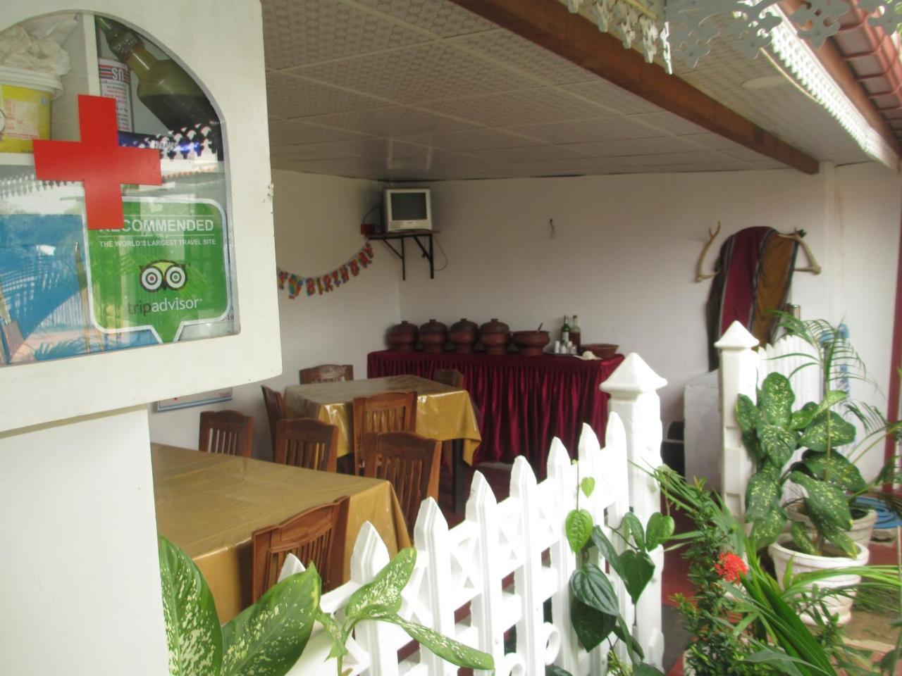 Uppuveli Beach House تريكونامالاي المظهر الخارجي الصورة