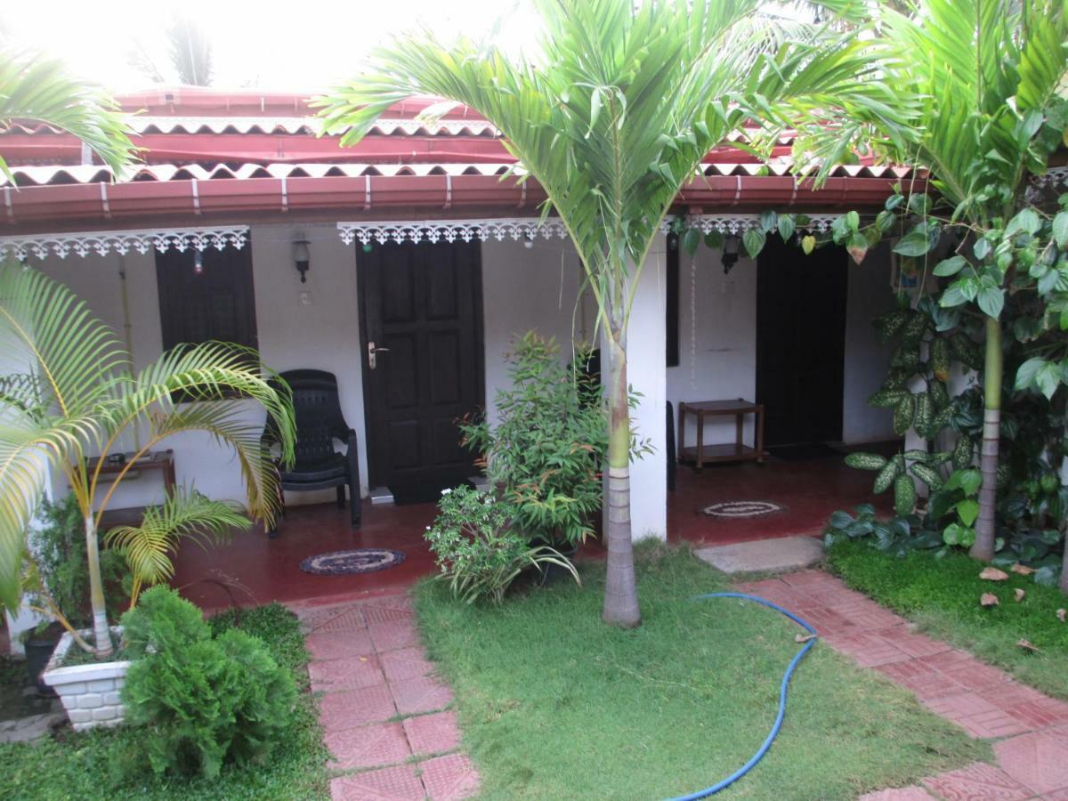 Uppuveli Beach House تريكونامالاي المظهر الخارجي الصورة